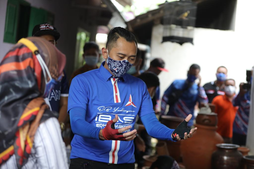 Ibas Beberkan Kunci Sukses Raih Penghargaan Legislator Teraspiratif di Ajang KWP Award 2021