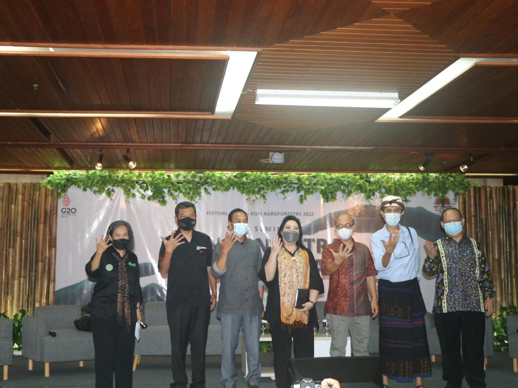 Festival Kopi, Bangun Mitra Hutan Sosial antara Petani dan Pasar