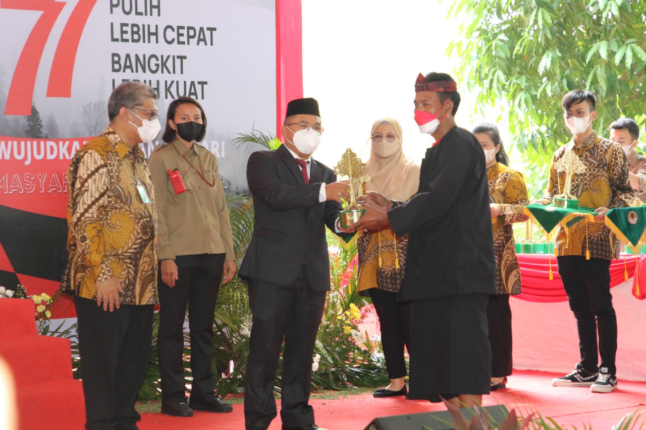 KLHK Berikan Penghargaan Pemenang Lomba dan Apresiasi Teladan Wana Lestari Tahun 2022