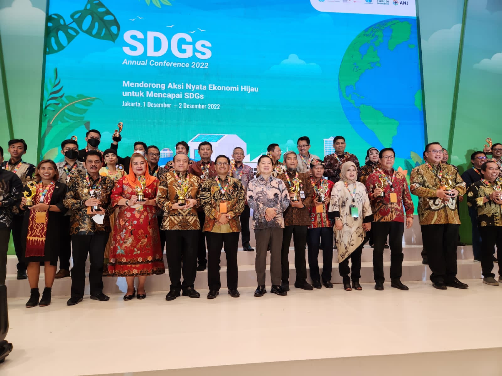 KLHK Raih Peringkat Pertama SDGs Action Awards 2022