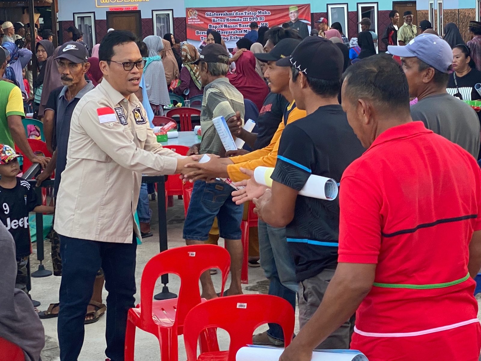 Lakukan Kunjungan Kerja ke Tana Kuning, Hasan Basri Terima Sejumlah Aspirasi
