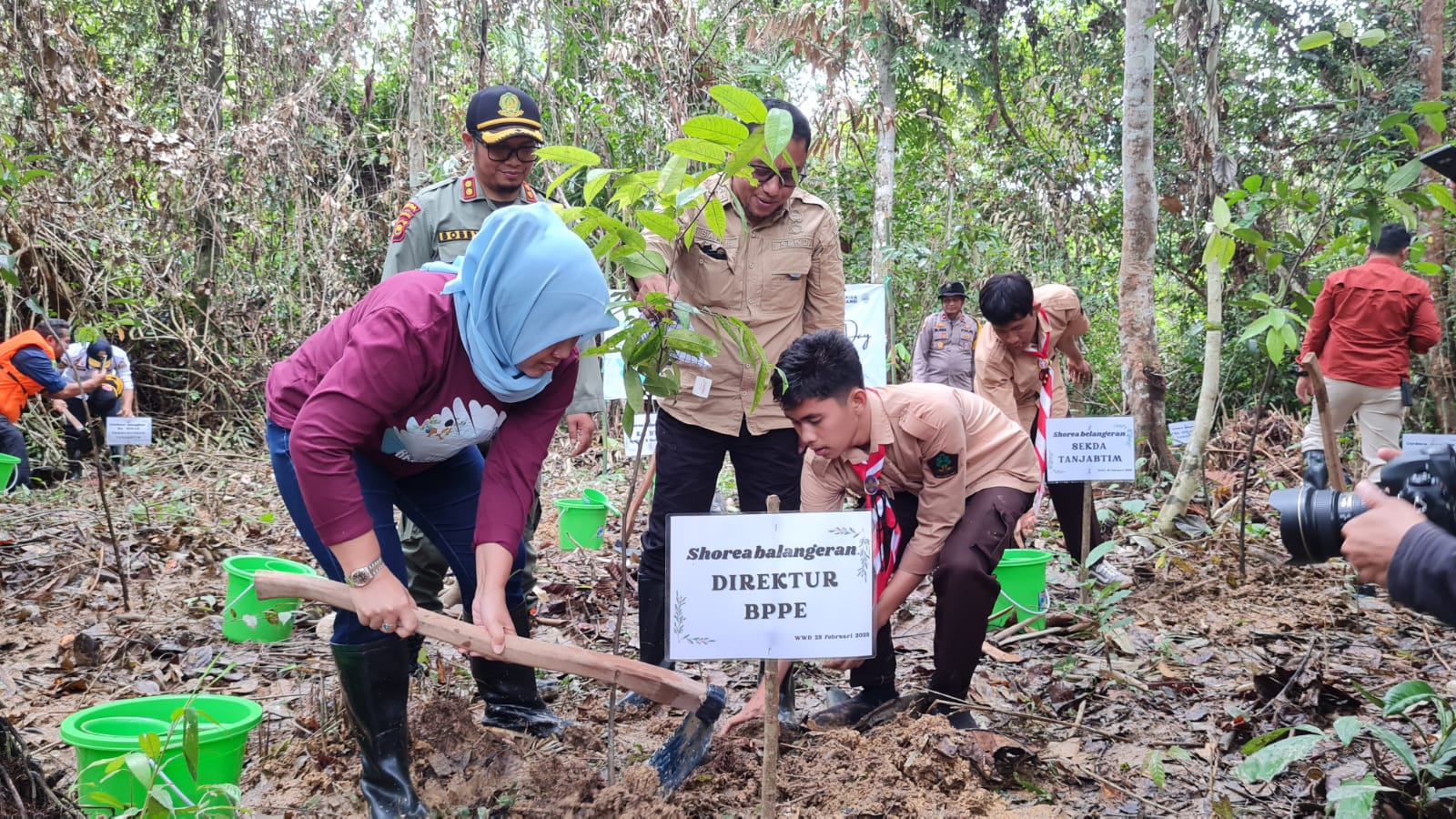 Tanam Pohon dan Pelepasliaran Satwa Menandai Peringatan Hari Lahan Basah Sedunia Tahun 2023
