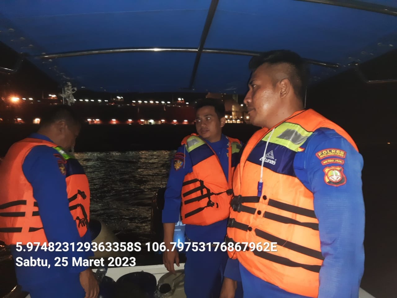 Malam Ramadan Patroli Polair Polres Kepulauan Seribu Tetap Jaga Kamtibmas di Perairan
