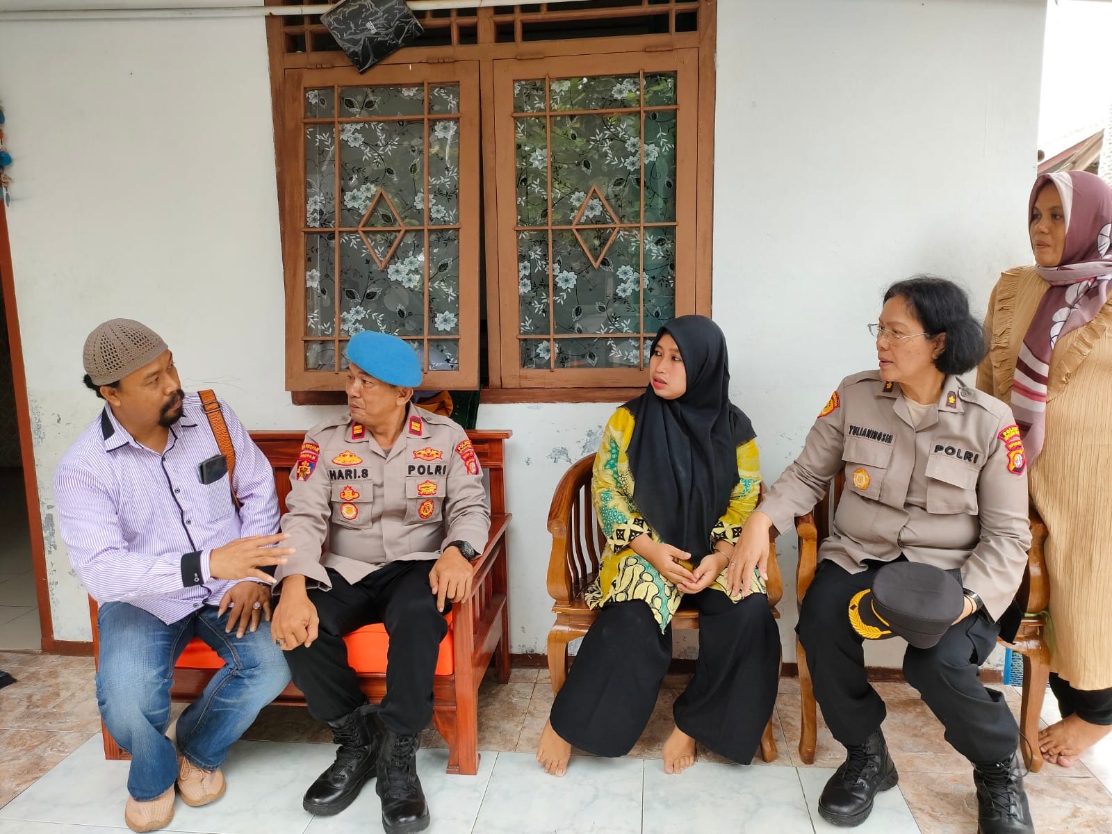 Srikandi Polres Kepulauan Seribu Gelar Jumat Curhat di Pulau Harapan