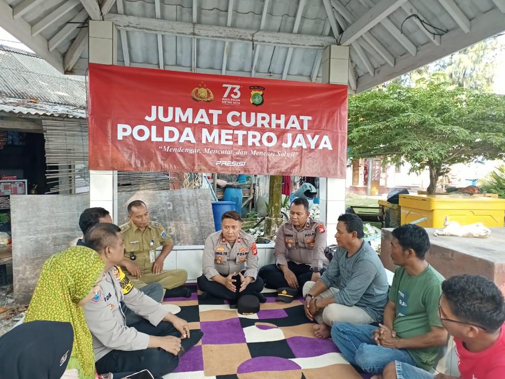 Kapolsek Kepulauan Seribu Utara Lakukan Jumat Curhat di Pulau Sabira, Dialog dan Solusi Kamtibmas Dibahas