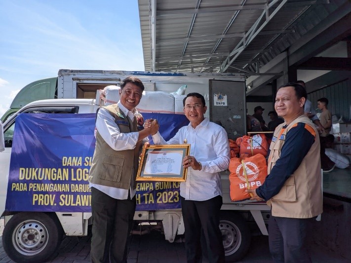 BNPB Salurkan Bantuan Pascagempa Sigi