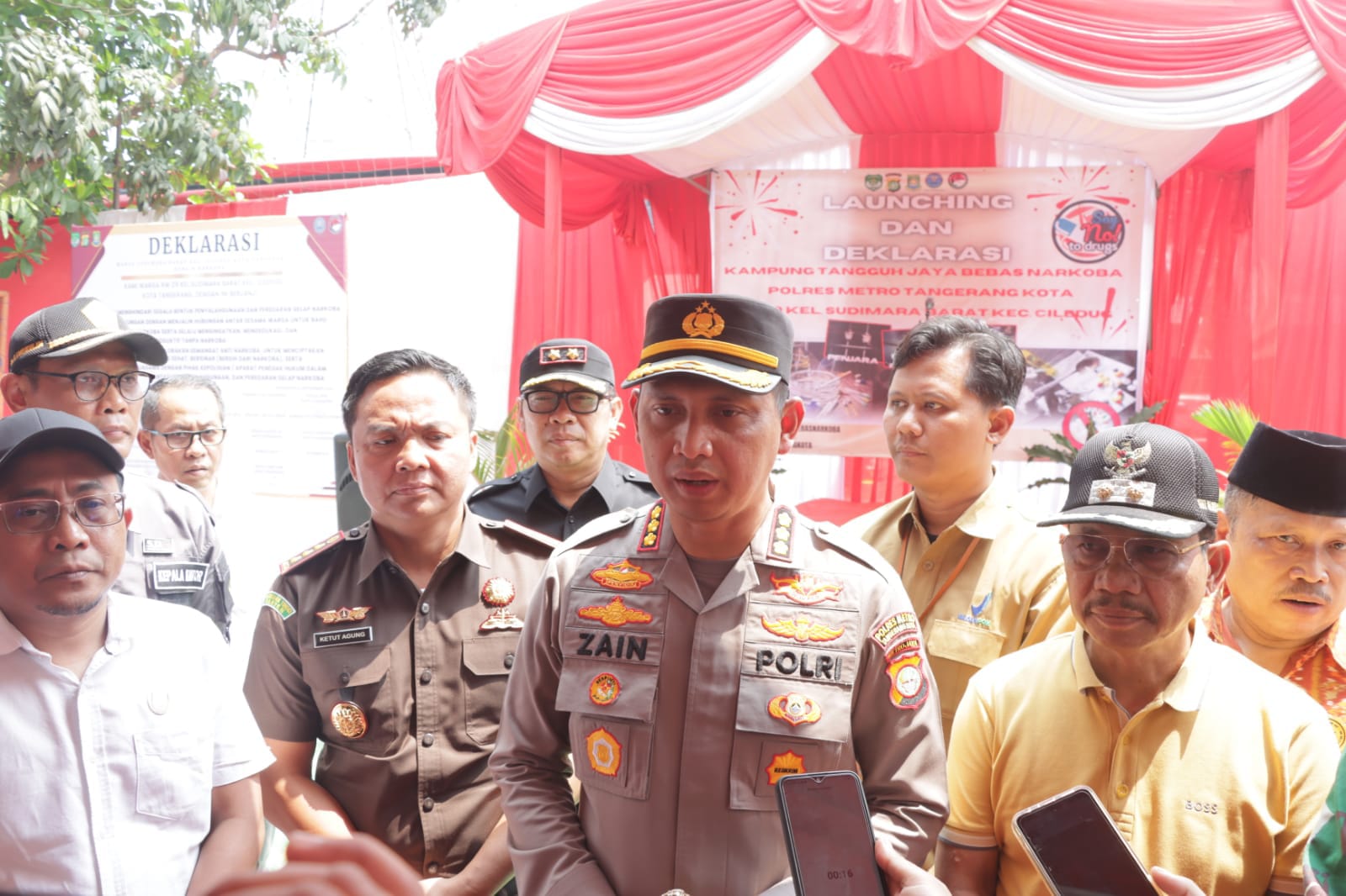 Bahaya Narkoba, Polres Metro Tangerang Kota Launching dan Deklarasi Kampung Bebas dari Narkoba di Ciledug