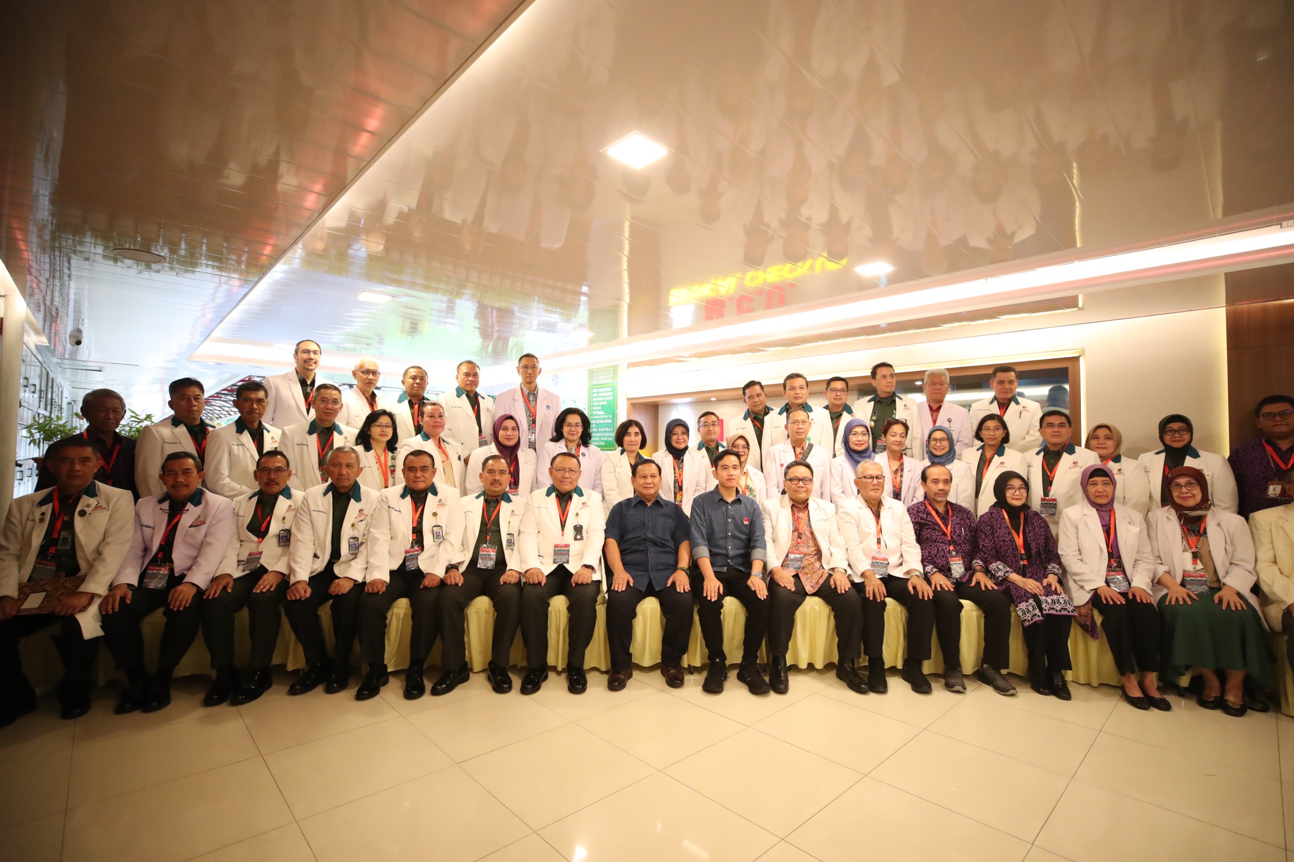 Jalani Tes kesehatan, Prabowo: Tak ada Persiapan Khusus, Rutin Olahraga Renang