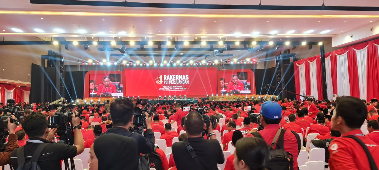 Tutup Rakernas IV PDIP, Megawati Yakini Ganjar Pranowo Presiden RI-8