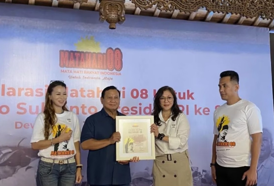Prabowo Terima Deklarasi Dukungan Emak-Emak dan Milenial ‘Matahari 08’ Sambut Pilpres 2024