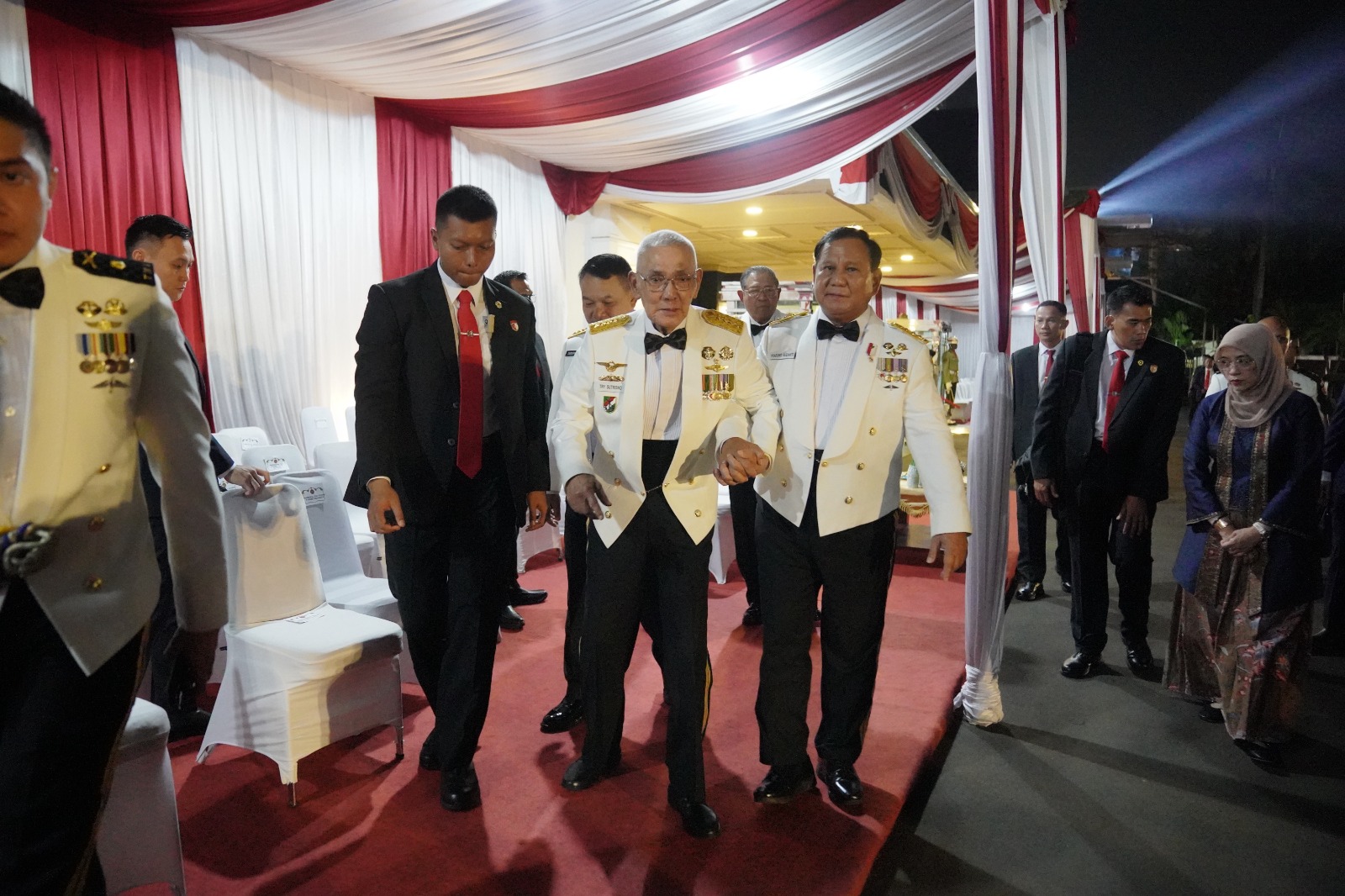 Prabowo: Teladani Purnawirawan TNI yang Mengutamakan Demokrasi