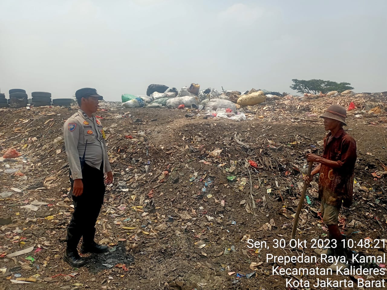Polisi Ajak Warga untuk Bersama-sama Mengurangi Kebakaran di Area Penampungan Sampah