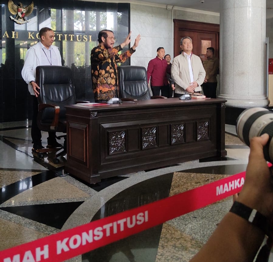Anwar Usman Diberhetikan Jadi Ketua MK, Jadi Korban Objek Politisasi
