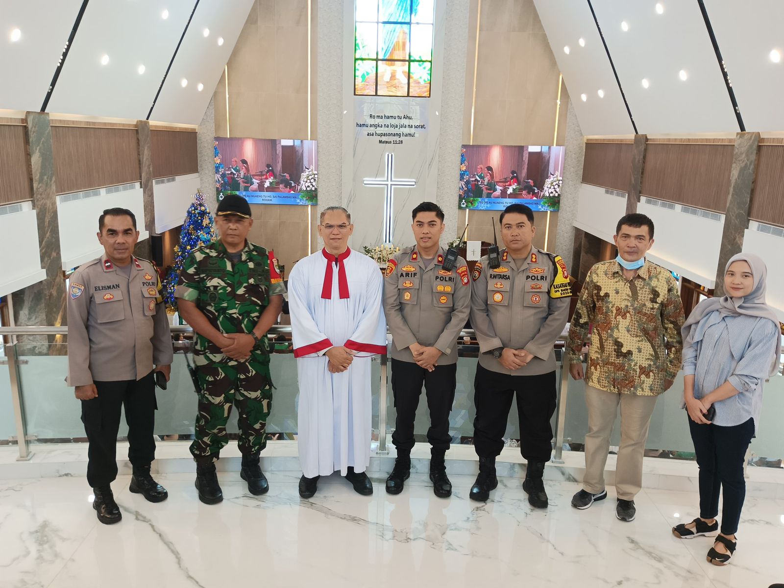 Semarak Natal di Jakarta Selatan, Ucapan Kapolri Disambut Antusias di Gereja-Gereja Setiabudi