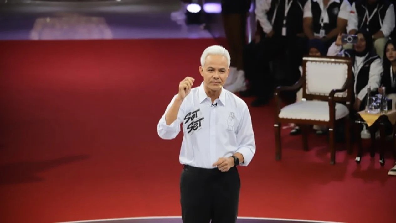 Kalimat Pamungkas Ganjar Pranowo di Debat Capres Perdana: Saya Berdiri Bersama Korban HAM untuk Keadilan