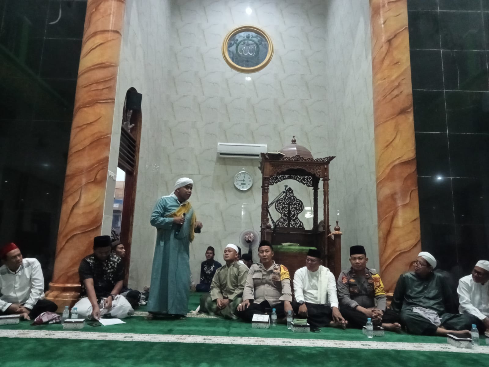 Wakapolsek Kepulauan Seribu Utara Ajak Warga Sambut Tahun Baru 2024 dengan Kegiatan Tasyakuran dan Ajakan Meningkatkan Iman dan Taqwa Menyongsong Pemilu