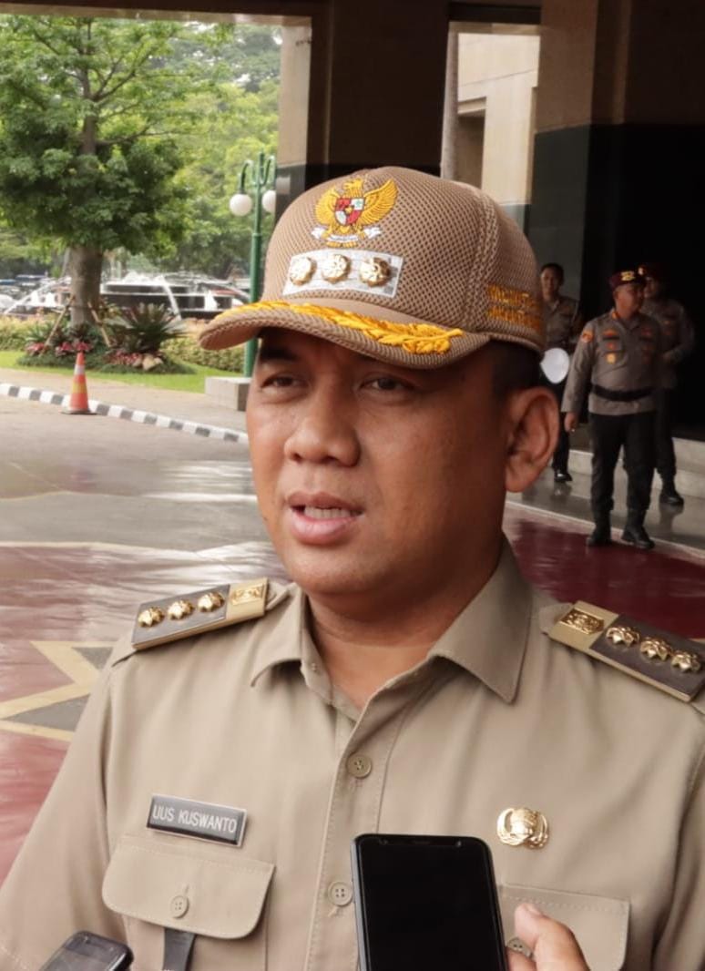Penurunan Harga Beras di Jakarta Barat Mendapat Sambutan Positif