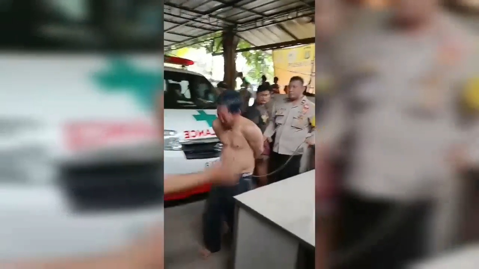 Maling Motor Kepergok Babak Belur Dikeroyok Warga, Diikat di Tiang Kantor RW