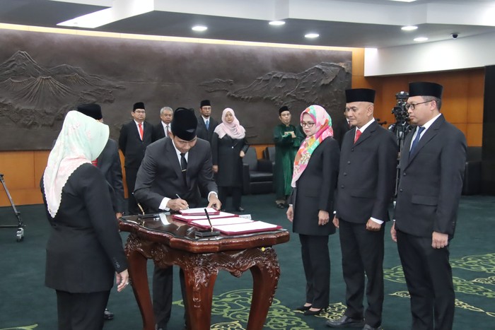 Pejabat Pratama Setjen MPR Dilantik Plt Sekjen MPR