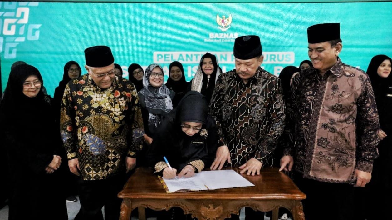 Dukung Visi Misi BAZNAS, Persatuan Istri Amil Resmi Dikukuhkan