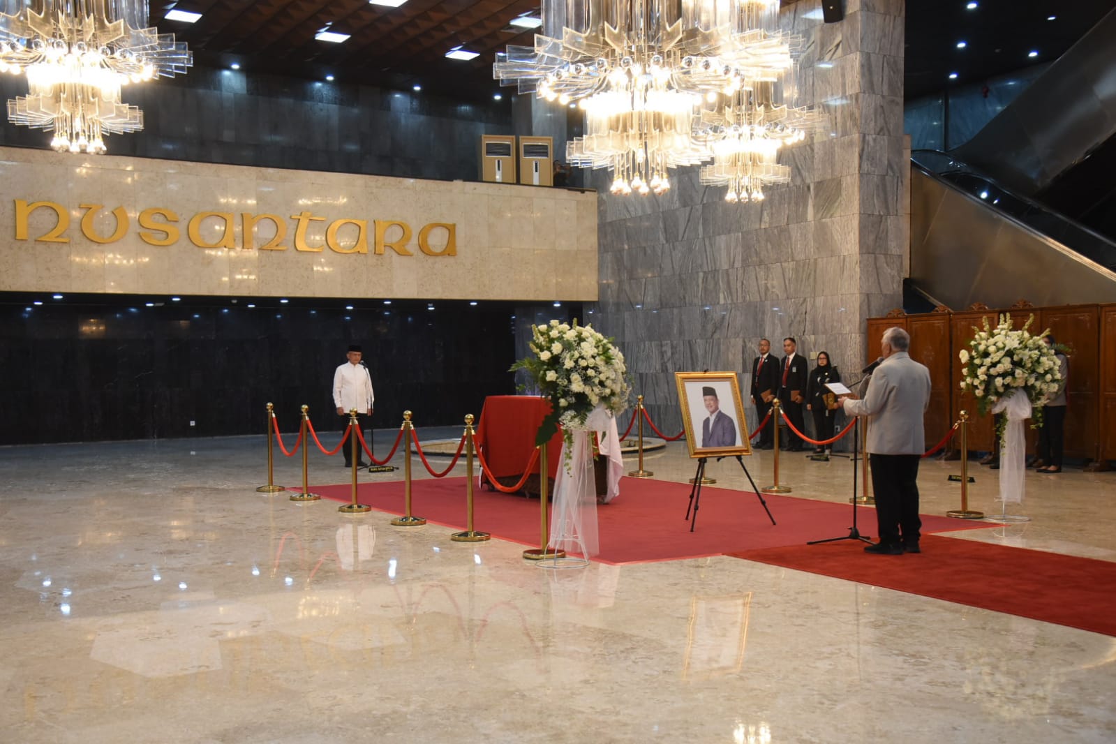 Penghormatan Terakhir Keluarga Besar DPR, Lepas Kepulangan Legislator Budhy Setiawan