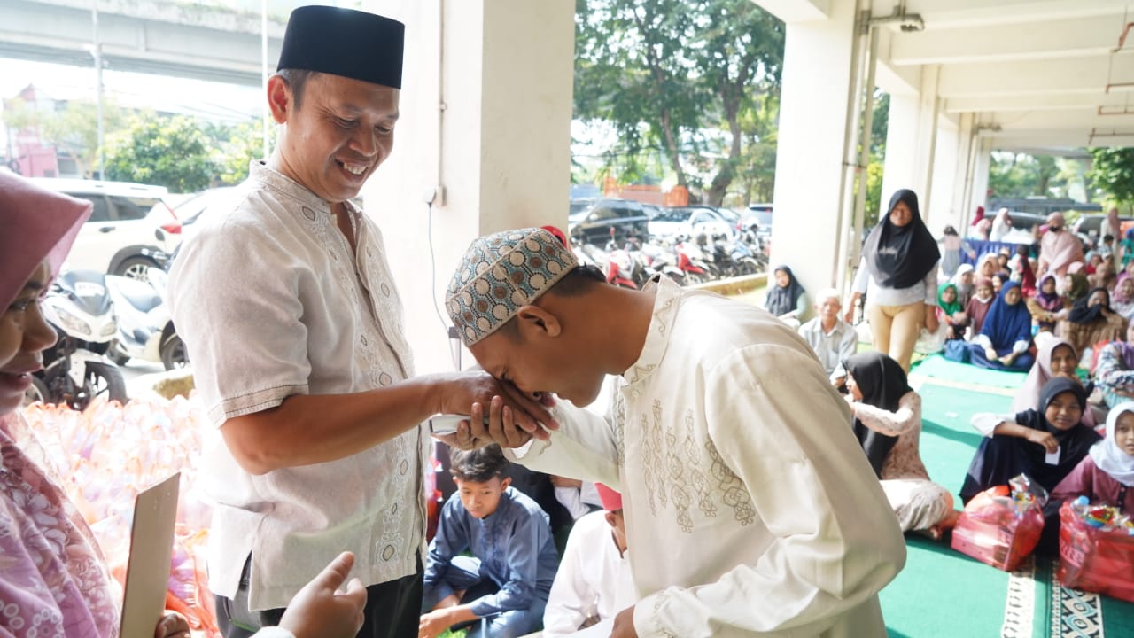 Rusun Promoter Polri Polres Metro Jakarta Barat Gelar Santunan untuk 110 Anak Yatim dan Dhuafa