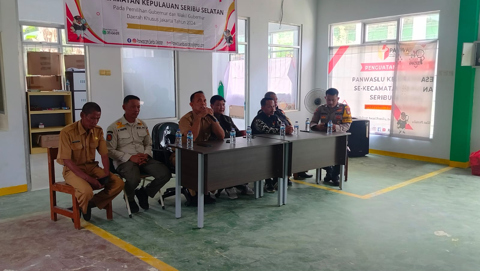 Bhabinkamtibmas Pulau Tidung Hadiri Penguatan Kapasitas Pengawas TPS Pilkada Jakarta 2024