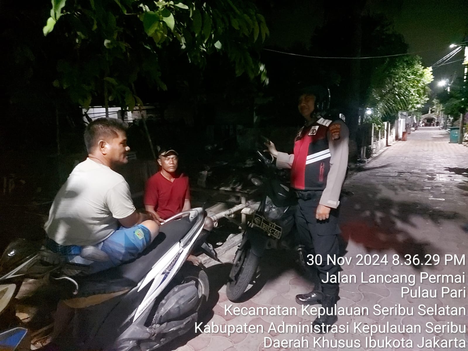 Polsek Kepulauan Seribu Selatan Gelar Patroli Malam Perintis Presisi Cegah Tawuran Remaja