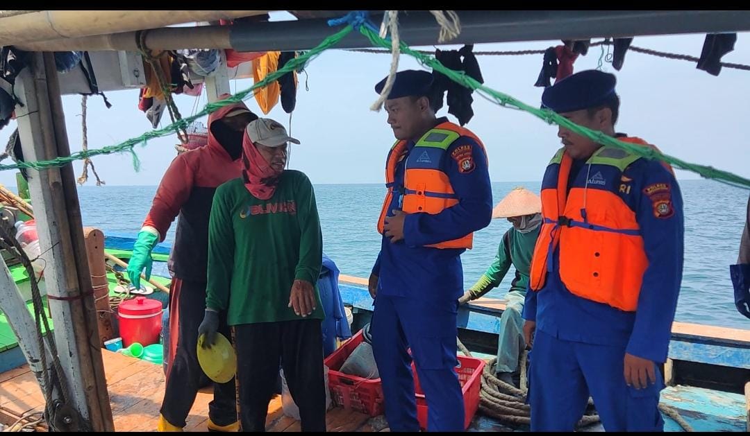 Patroli Satpolairud Polres Kepulauan Seribu Antisipasi Kejahatan di Laut, Nelayan Diimbau Waspada Cuaca Buruk