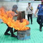 Tingkatkan Kesiapsiagaan, Bhabinkamtibmas Se-Jakarta Barat Dibekali Kemampuan Penanggulangan Kebakaran