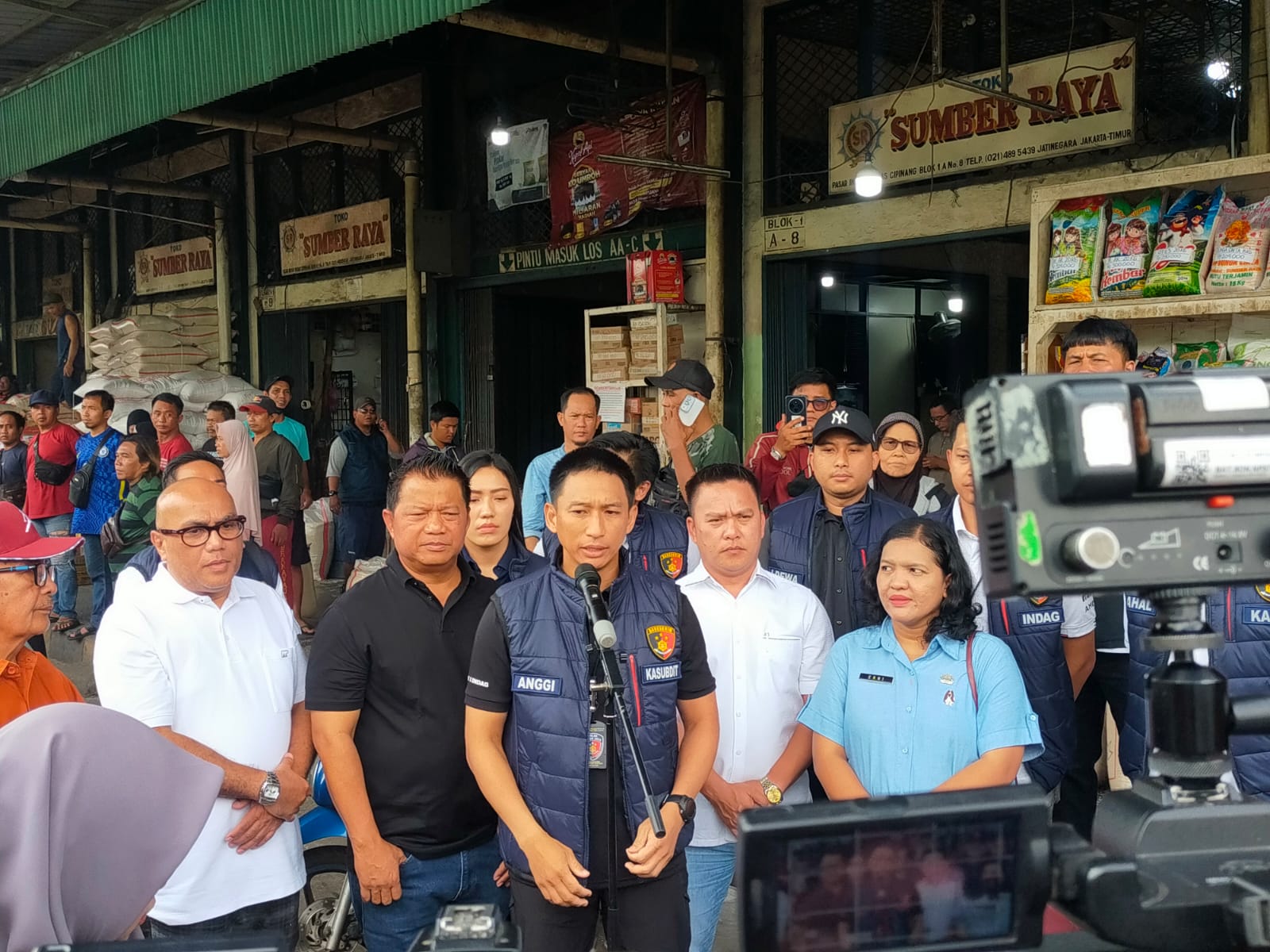 Satgas Pangan Polda Metro Tindak Tegas Pedagang Nakal Menjual Beras Diatas HET