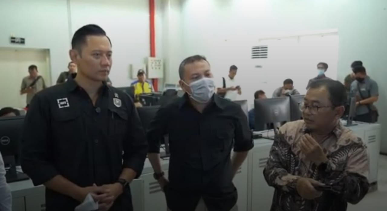 Tinjau PSEL di Benowo, Menko AHY: Pemerintah Perkuat Infrastruktur Pengelolaan Sampah Lewat Teknologi