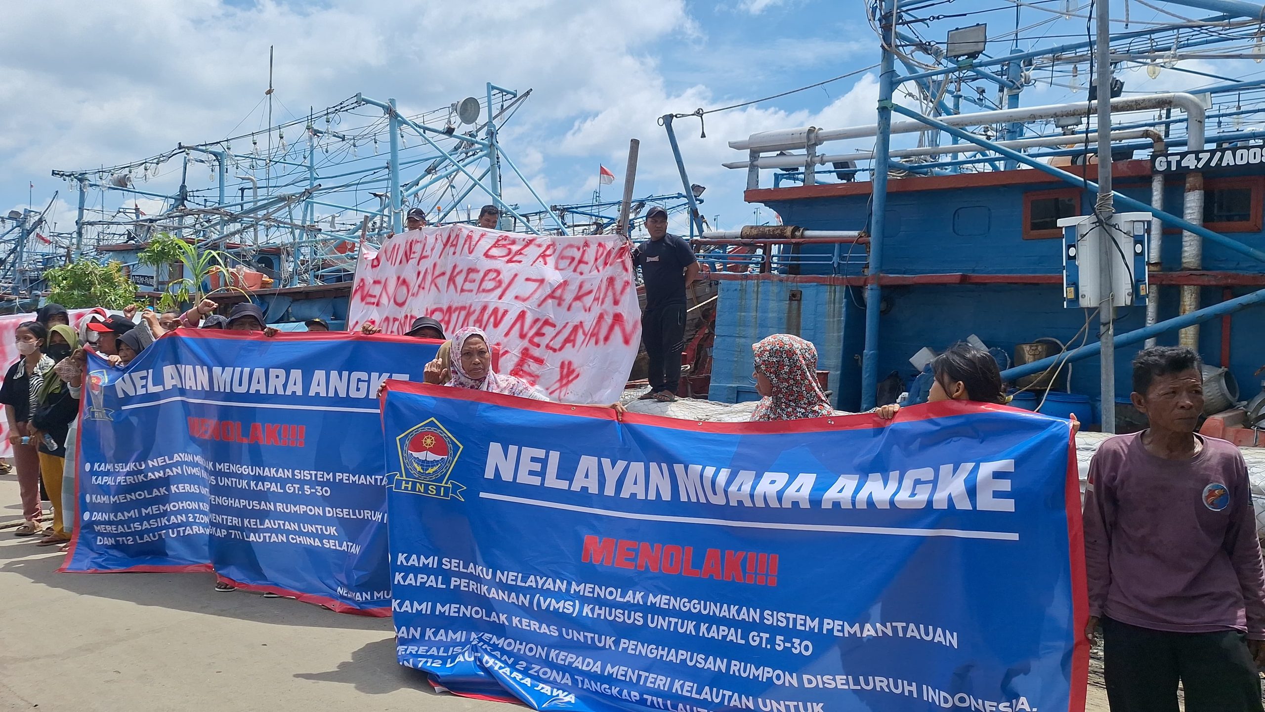 Nelayan Muara Angke  Minta Prabowo Batalkan Pemberlakuan Sistem Zonasi