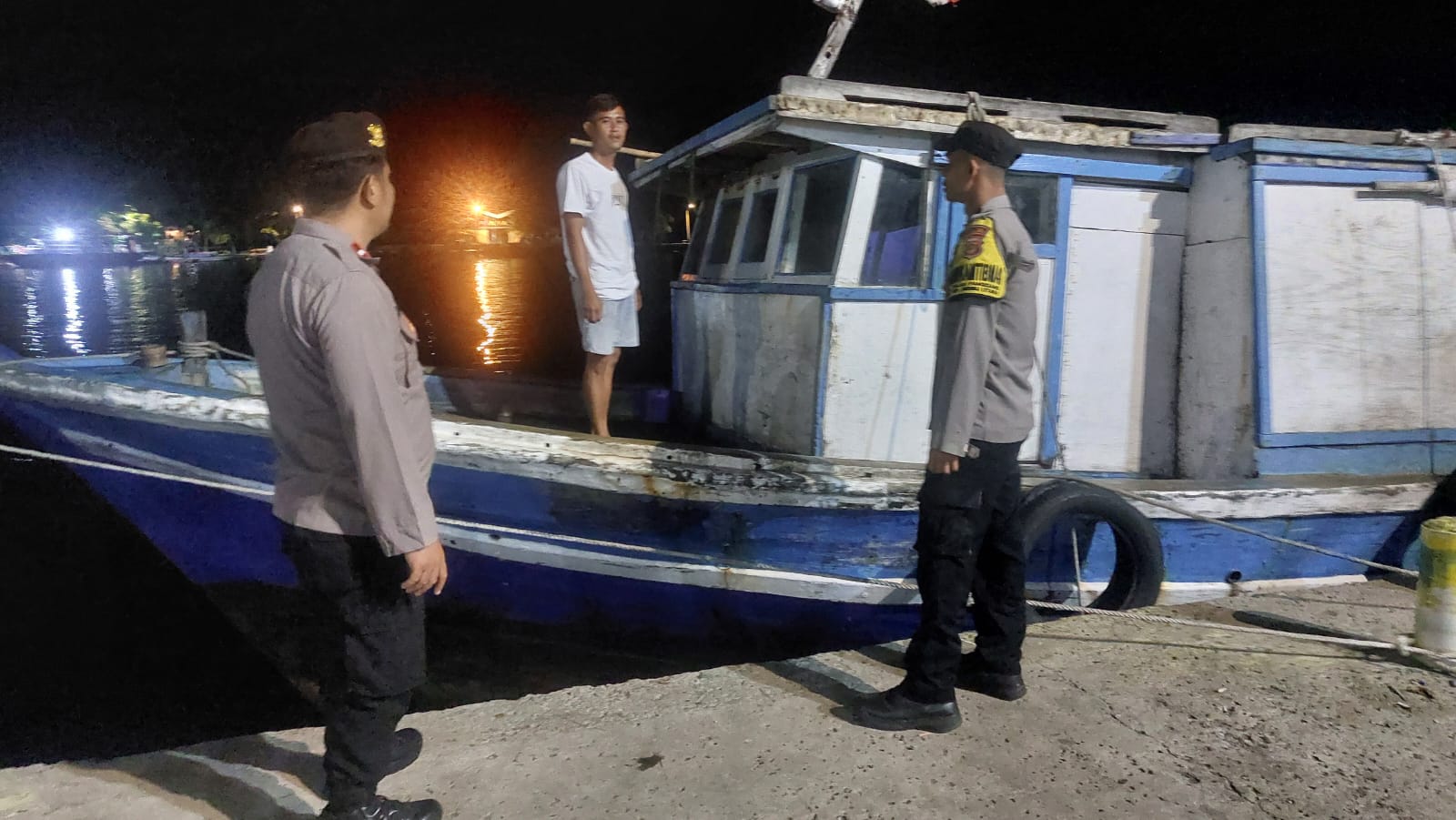 Polsek Kepulauan Seribu Utara Laksanakan Patroli Malam Pantau Rumah Kosong Ditinggal Mudik