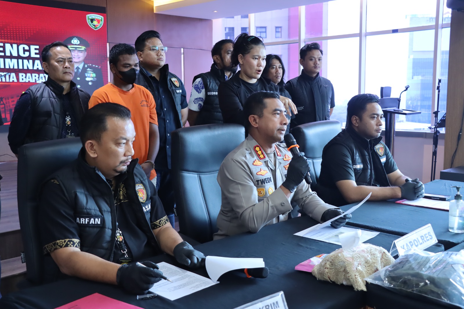 Karena Sakit Hati, Pria di Kalideres Dibunuh Saudara Dekat dengan Pisau