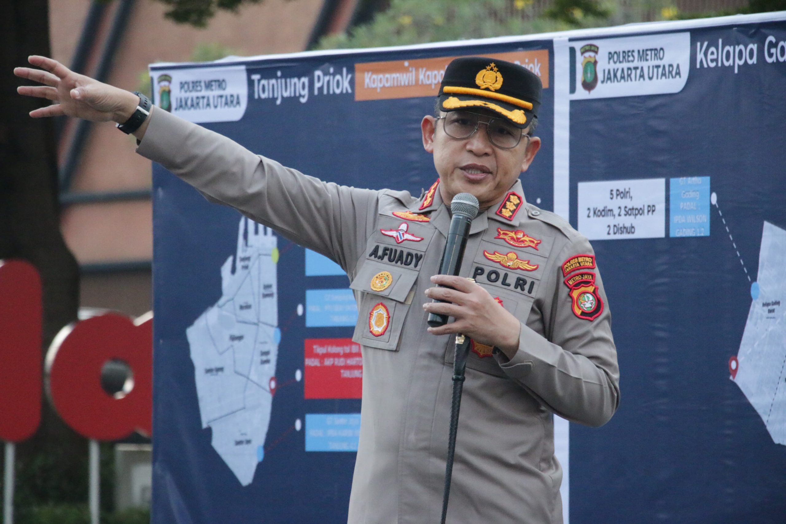 Polres Jakarta Utara, Apel Kesiapan Pasukan dan Tactical Wall Game dalam Rangka Pengamanan Hari Buruh Mayday 2025