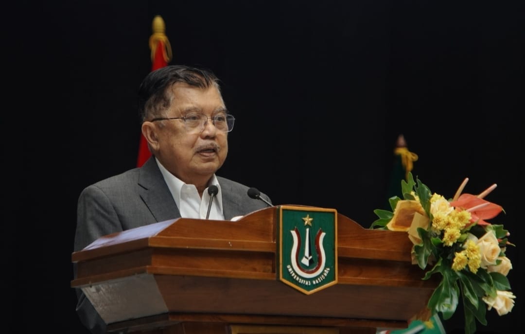 Orasi Ilmiah Digelaran Wisuda Unas, Jusuf Kalla Ajak Sarjana Berwirausaha