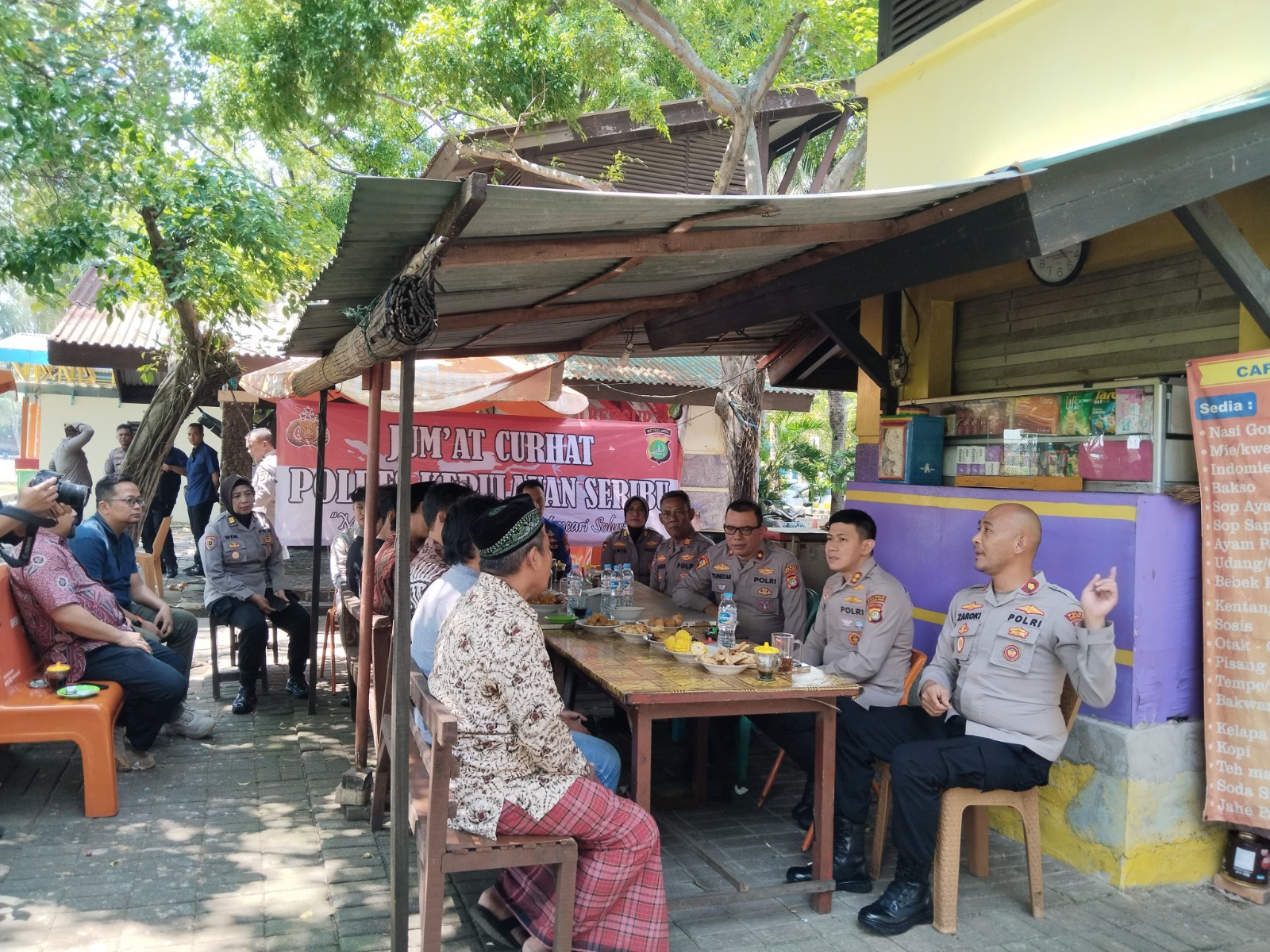 Kapolres Kepulauan Seribu Gelar Jumat Curhat di Pulau Tidung, Ajak Warga Aktif Jaga Kamtibmas