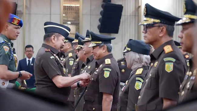 Kejagung Lantik 11 Kajati, Penyegaran Struktur Organisasi