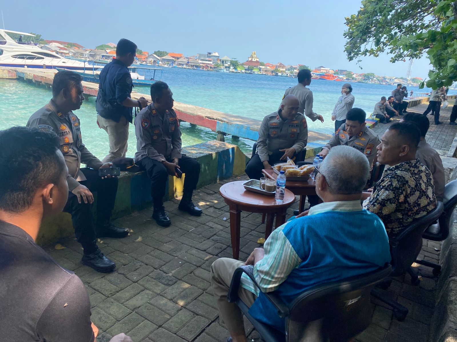 Kapolres Kepulauan Seribu Gelar Jumat Curhat di Pulau Untung Jawa, Ajak Warga Jaga Kamtibmas