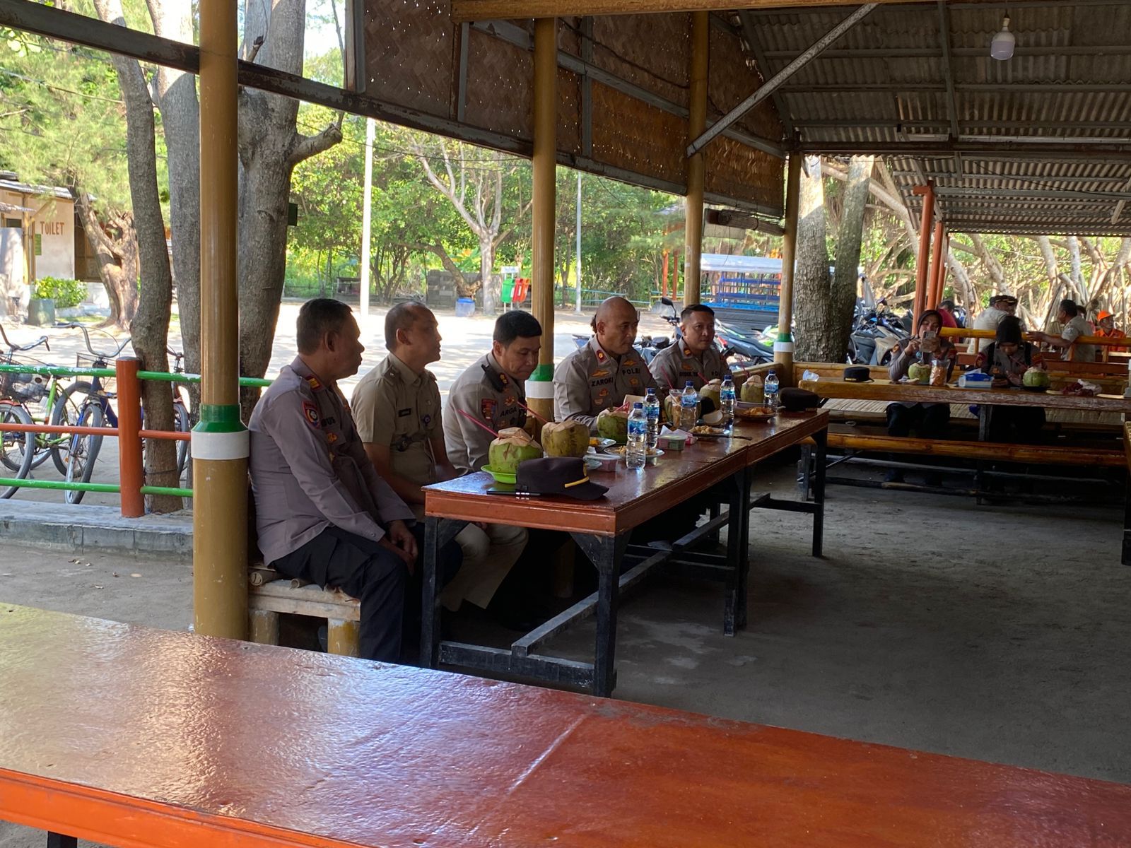 Kapolres Kepulauan Seribu Gelar Jumat Curhat di Pulau Untung Jawa, Serap Aspirasi dan Tekankan Pencegahan Premanisme serta Judi Online