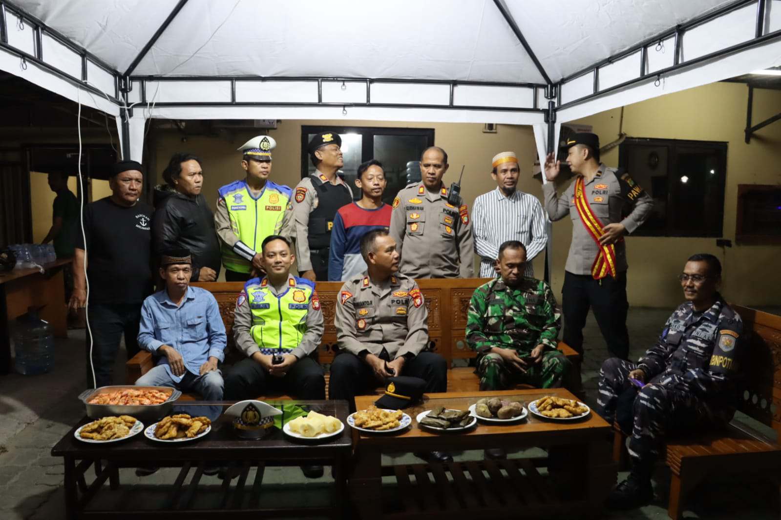 Patroli Skala Besar Gabungan TNI, Polri, Brimob dan Stakeholder dalam Rangka Jamin Kamtibmas Aman