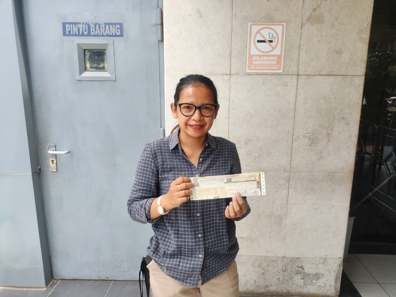 Pelayanan Cepat dan Ramah, Samsat Jakarta Barat Dapat Apresiasi dari Warga