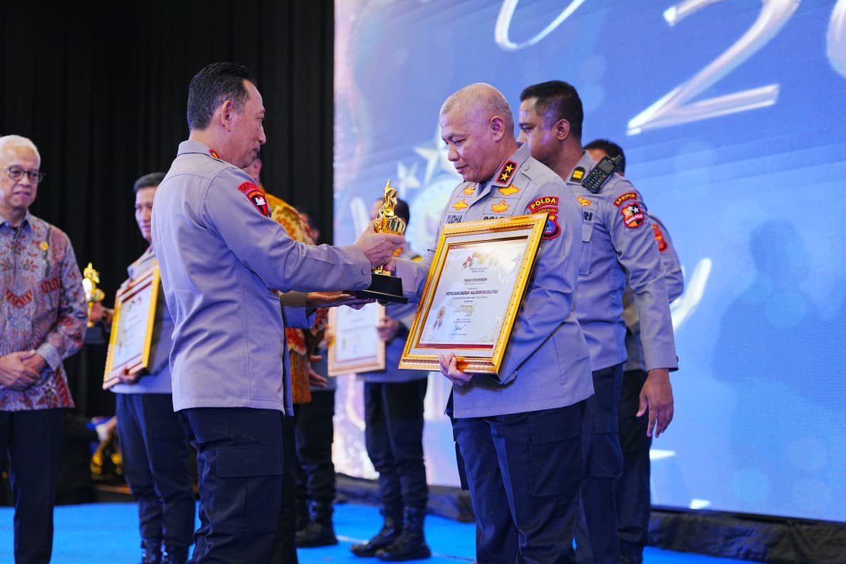 Kapolri Hadiri Kompolnas Award: Polri Tak Antikritik, Komitmen Terus Perbaiki Diri!