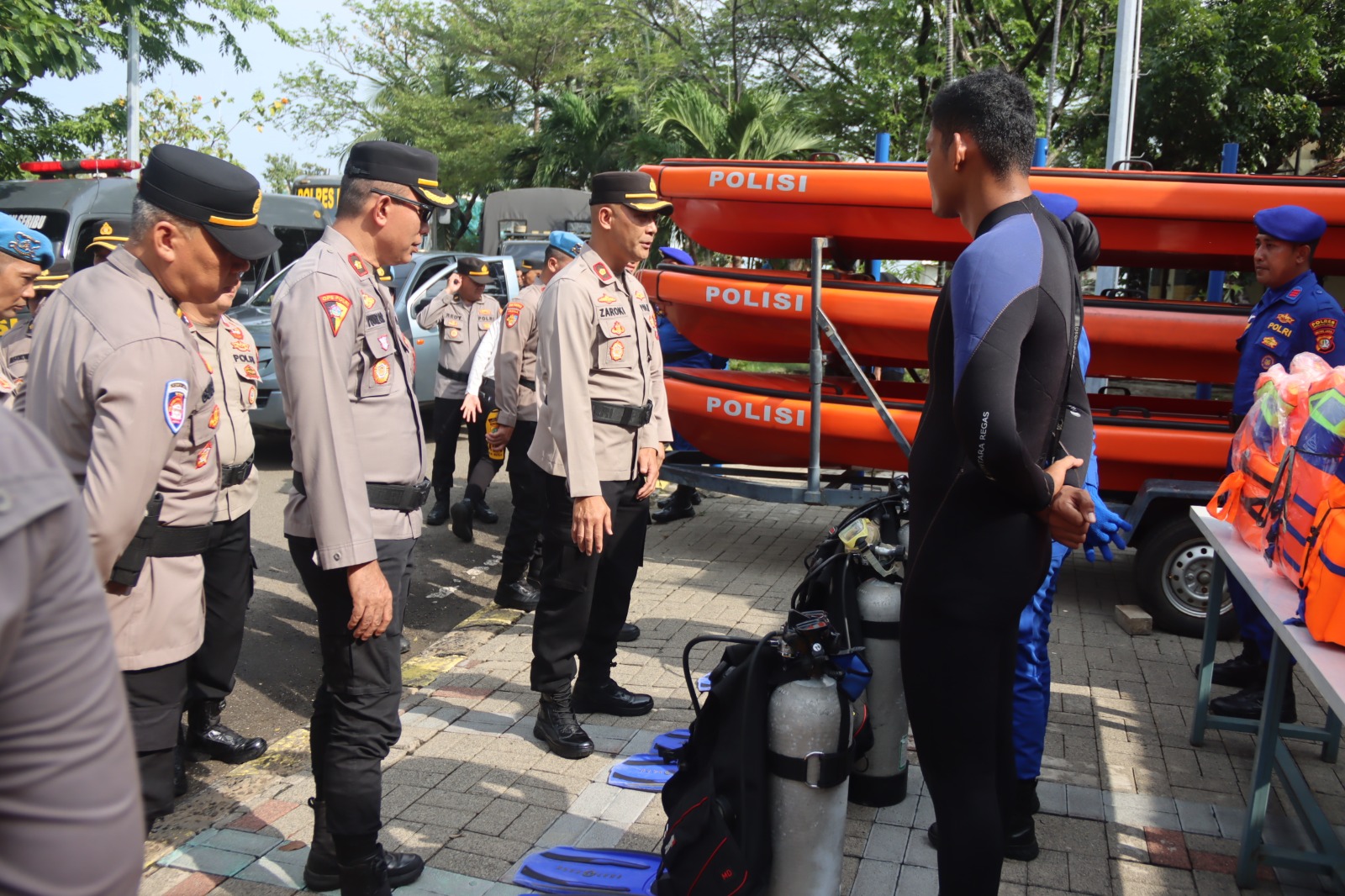 Polres Kepulauan Seribu Gelar Apel Siaga Bencana di Marina Ancol