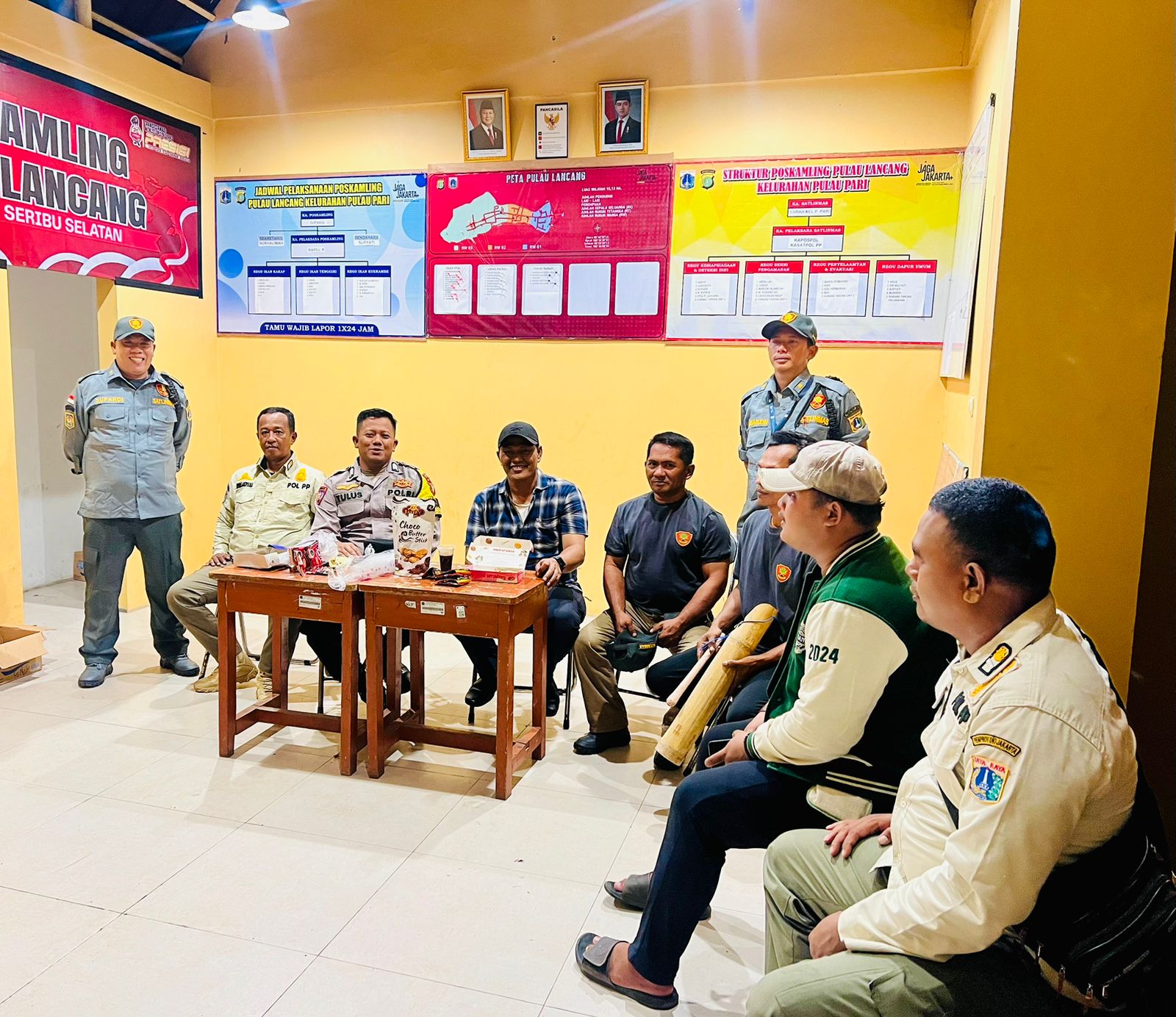 Tiga Pilar Kepulauan Seribu Selatan Gencarkan Pemantauan dan Pembinaan Pos Kamling: Pastikan Keamanan Pulau Tetap Kondusif