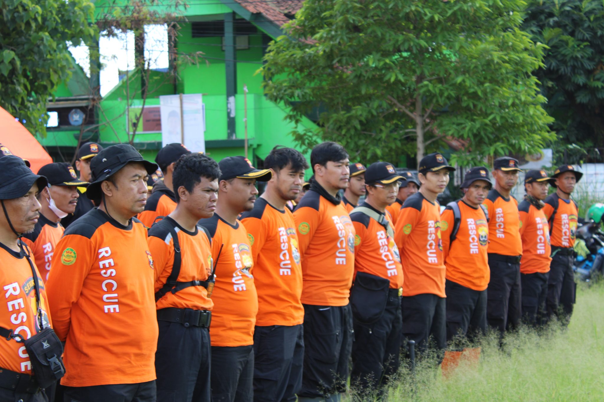 Pemprov DKI Kerahkan Ribuan Pasukan Rescue, Siapkan 1.200 Pompa Antisipasi Banjir