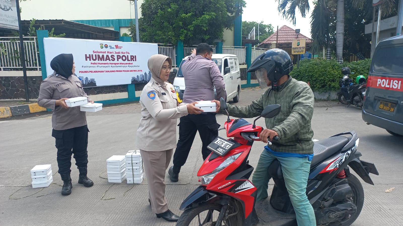 Polres Priok Gelar Jum’at Berkah Wujud Kepedulian untuk Masyarakat