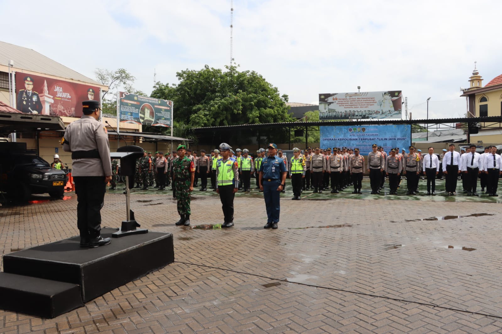 Polres Priok, Apel Gelar Pasukan Operasi Lilin Jaya Siapkan 4 Pos dengan 75 Personel guna amankan Libur Natal dan tahun baru 2026