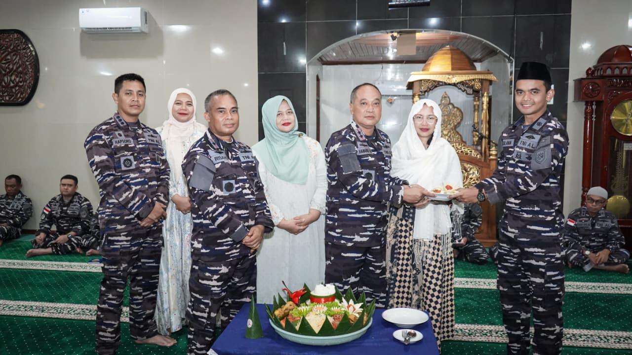 Untuk Indonesia, Kodaeral IX dan Guspurla Koarmada III Gelar Doa Bersama untuk Kemaslahatan Bangsa dan Negara Dalam Rangka Pergantian Tahun 2025-2026